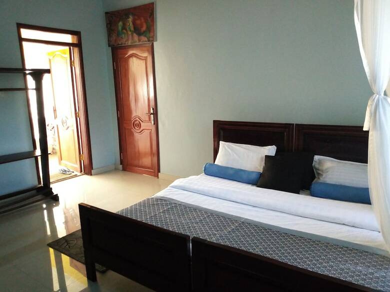 Hotel Philo Leisure Gardens