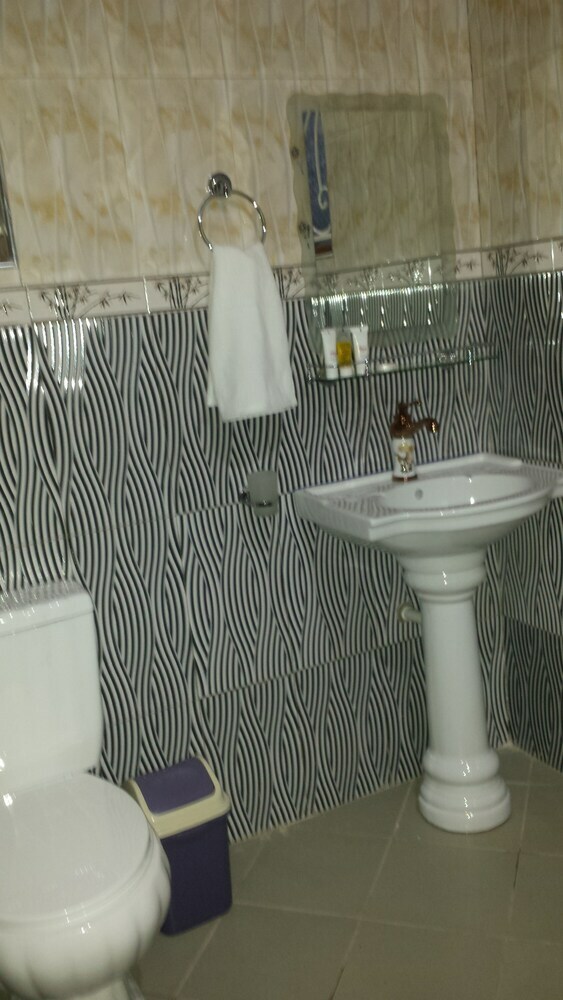 Hotel Philo Leisure Gardens