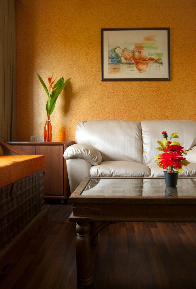 Aparthotel Landmark Asia Serviced Apartments