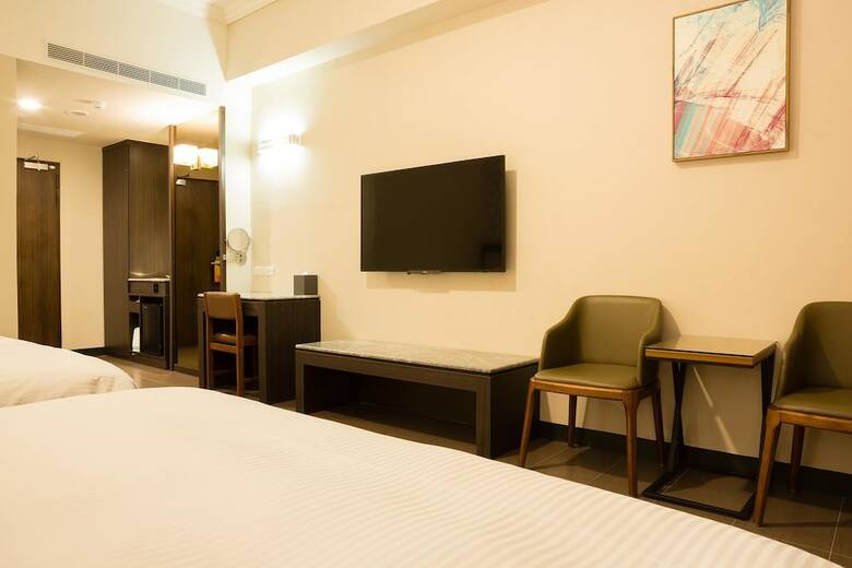 V-hotel Vacation Hotel