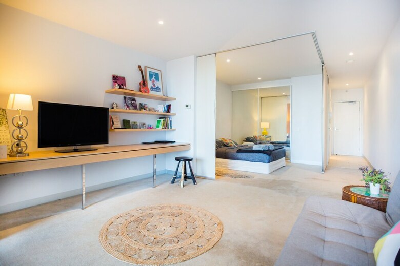 Luxury River Views Apartment
