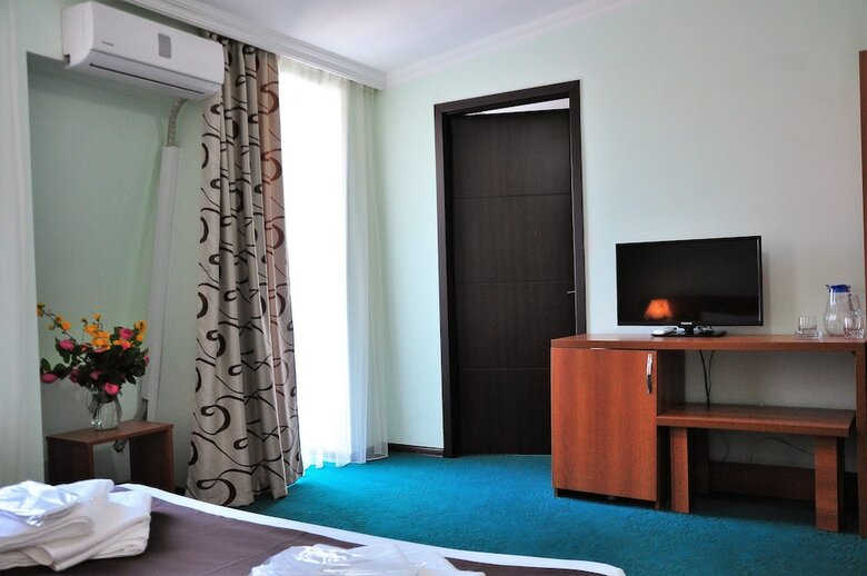 Reness Hotel Kobuleti