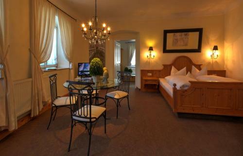 Hostal Hotel Zur Post Garni