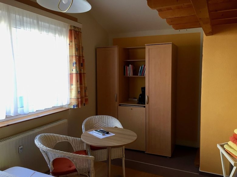Hostal Pension "idyll"