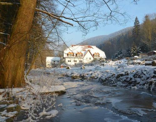 Hotel Zur Sommerfrische Lothram�hle
