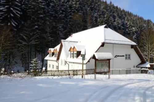 Hotel Zur Sommerfrische Lothram�hle