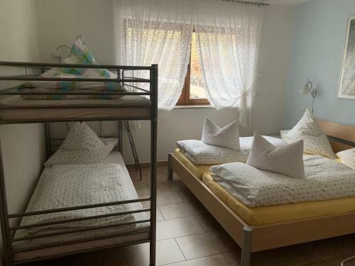 Apartamento Ferienwohnungen B�rnert