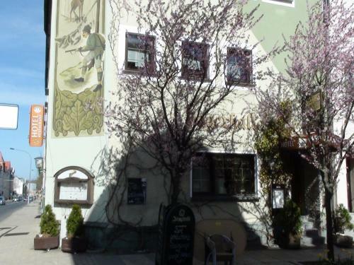 Hotel J�gerhalle