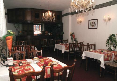 Hotel J�gerhalle