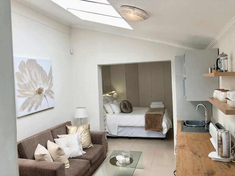 Villa White Waves Beach House