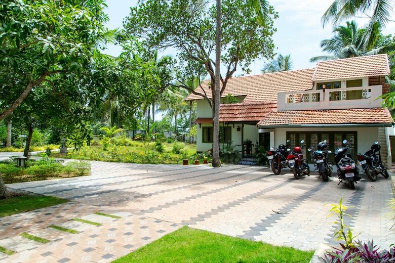 Hotel Oyo 6814 Hill Gardens