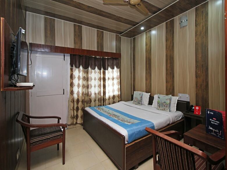 Oyo 7028 Hotel Krishna And Restaurant