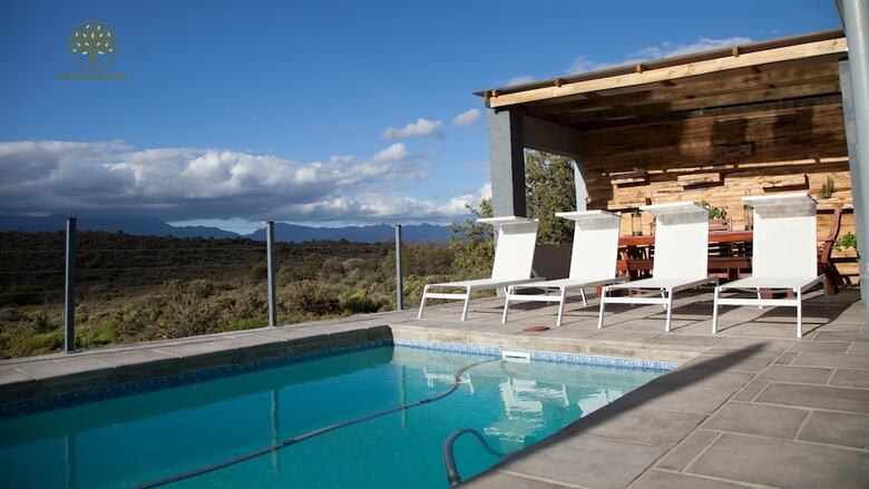 Hotel Rooiberg Safaris