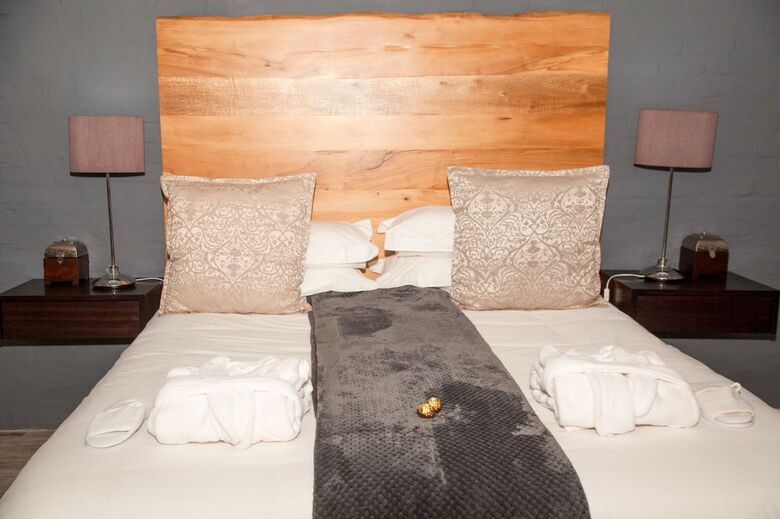 Hotel Rooiberg Safaris