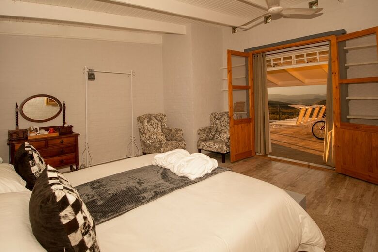 Hotel Rooiberg Safaris