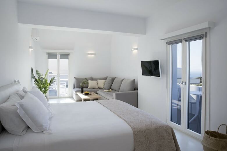 Hotel May Seven Suites - Adults Only