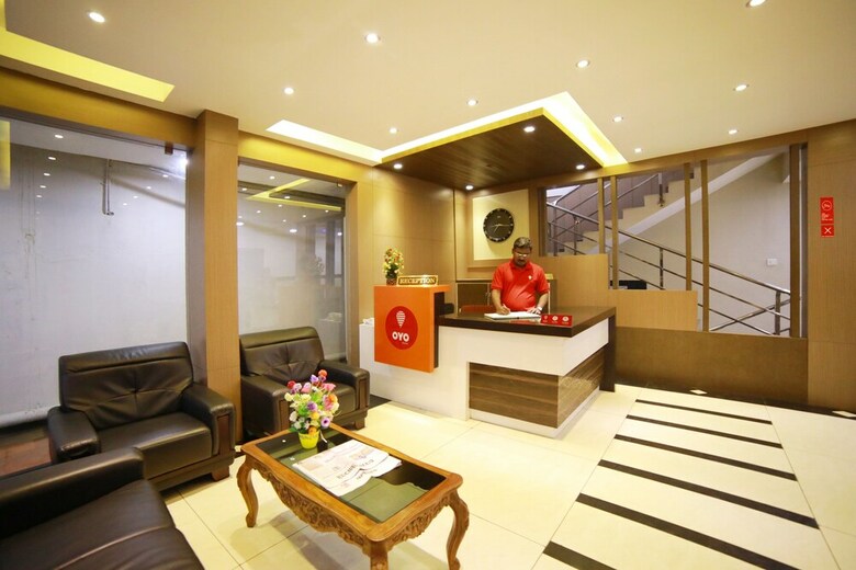 Hotel Oyo 8588 Rainbow Inn