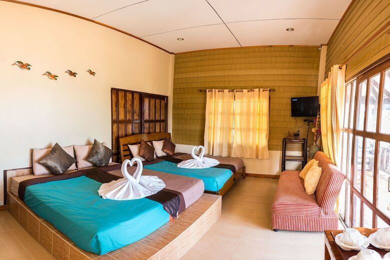 Hotel Baanboonpetch Resort