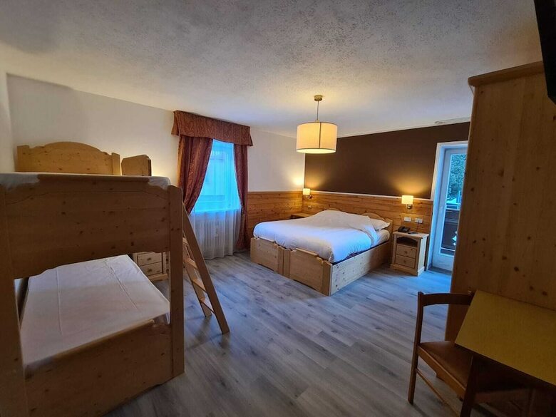 Hotel Rododendro
