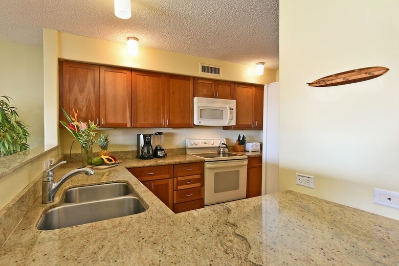 Kaanapali Royal H303 By Redawning