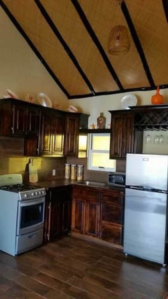 Hotel Lina Point Belize Overwater Resort