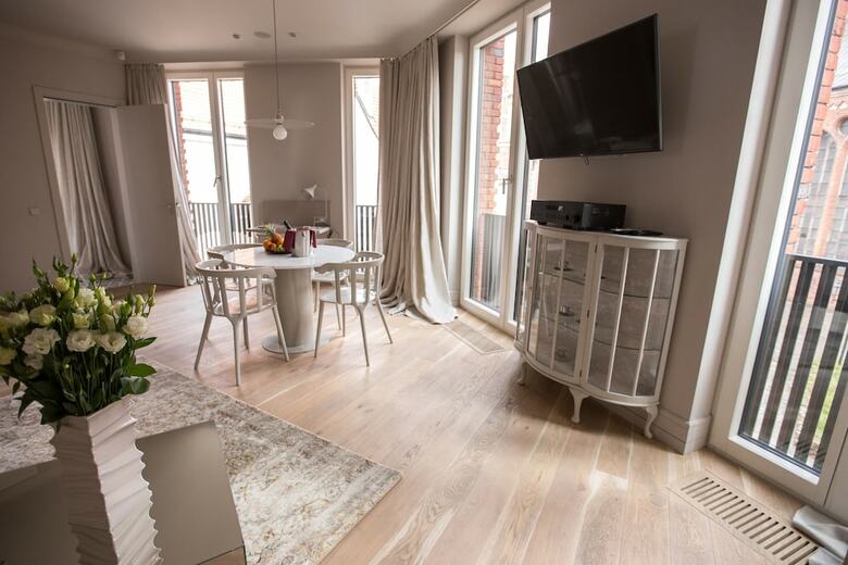 Redstone Boutique Hotel
