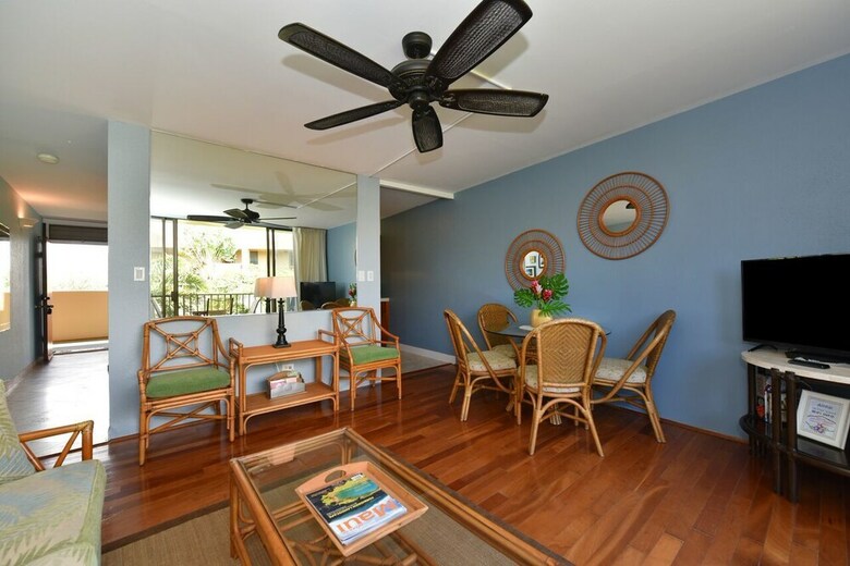 Paki Maui 415 By Redawning