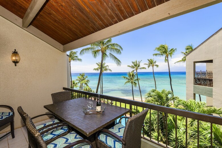 Hale Mahina B401 By Redawning