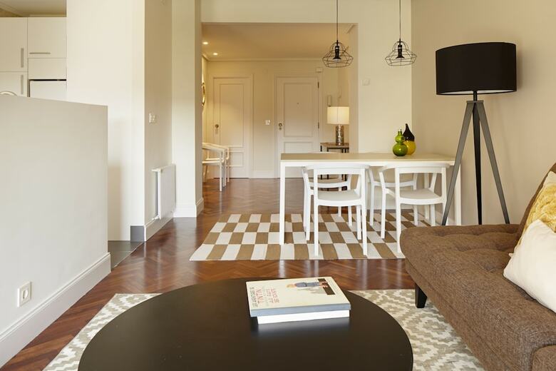 Duke Apartment By Feelfree Rentals