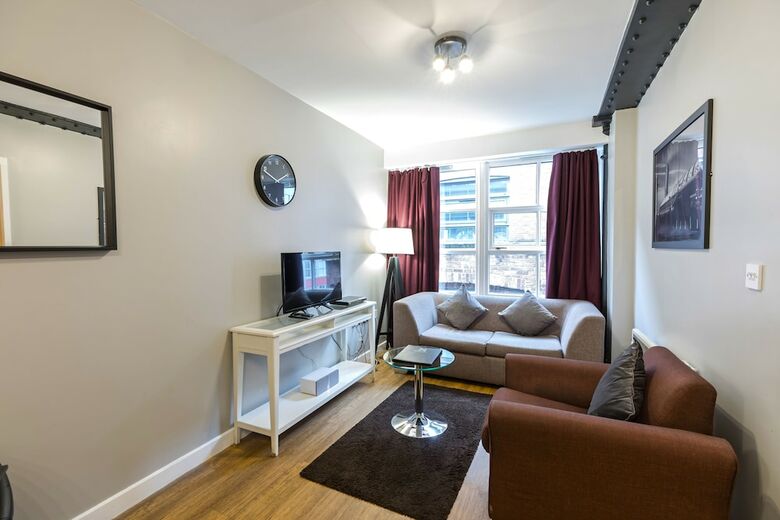 Aparthotel High Street Townhouse