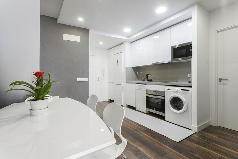 Dobo Homes Relatores IV Apartment