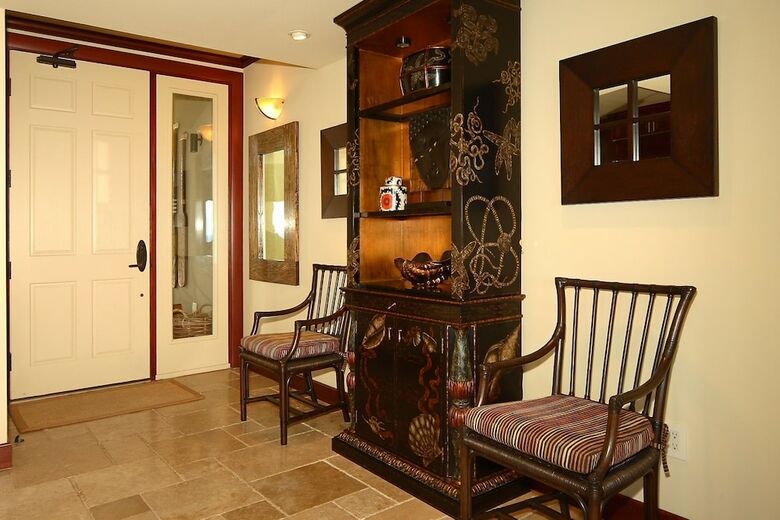 Wai'ula'ula A102 By Redawning