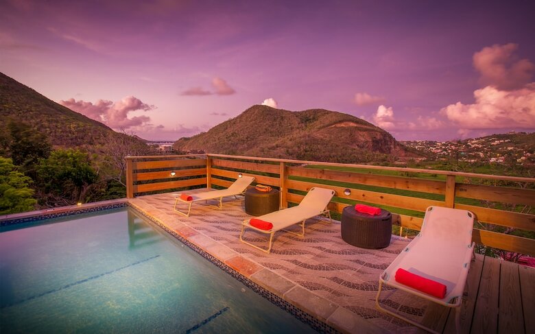 Flamboyant Villa