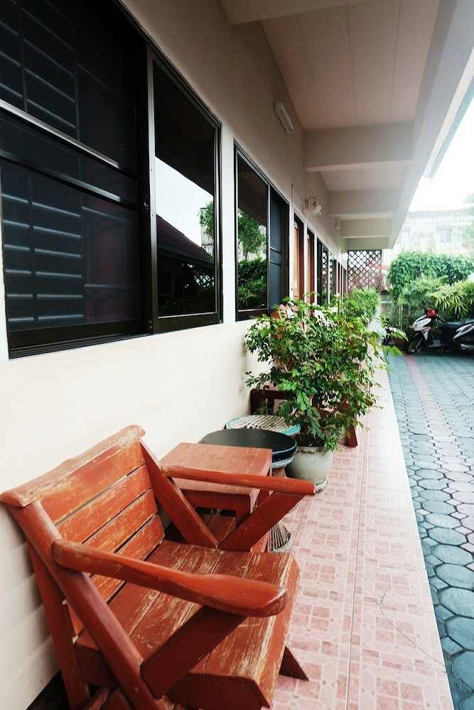 Hotel Orchids Guesthouse