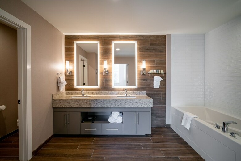 The Malcolm Hotel By Clique