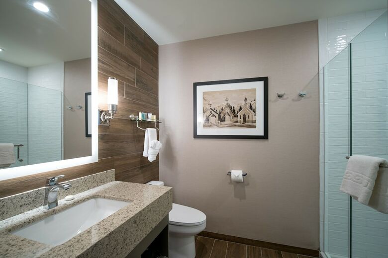 The Malcolm Hotel By Clique