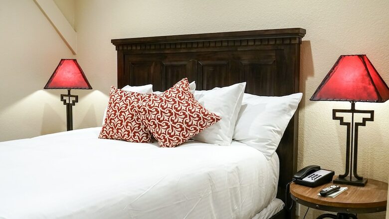 Hotel Lantern Light Inn - Adults Only