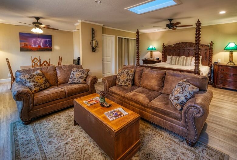 Hotel Lantern Light Inn - Adults Only