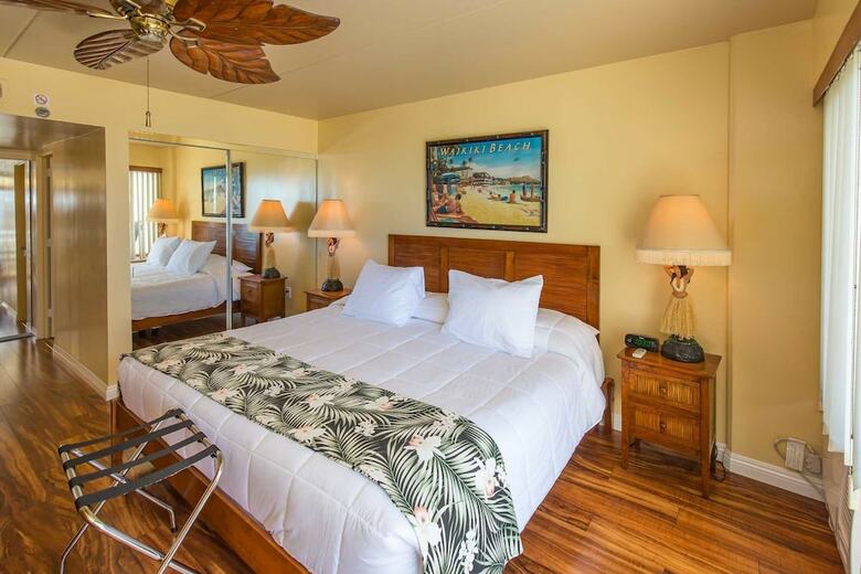 1777 Ala Moana Blvd-4 By Redawning