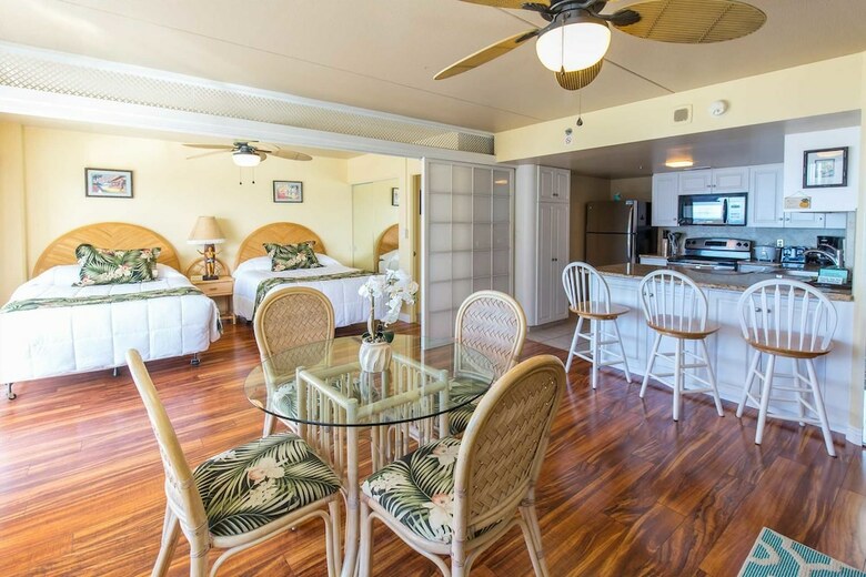 1777 Ala Moana Blvd-4 By Redawning