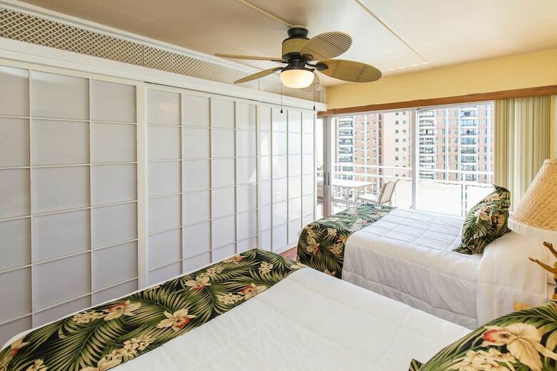 1777 Ala Moana Blvd-4 By Redawning
