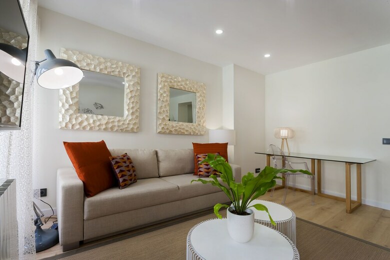Dobo Homes Relatores III Apartment