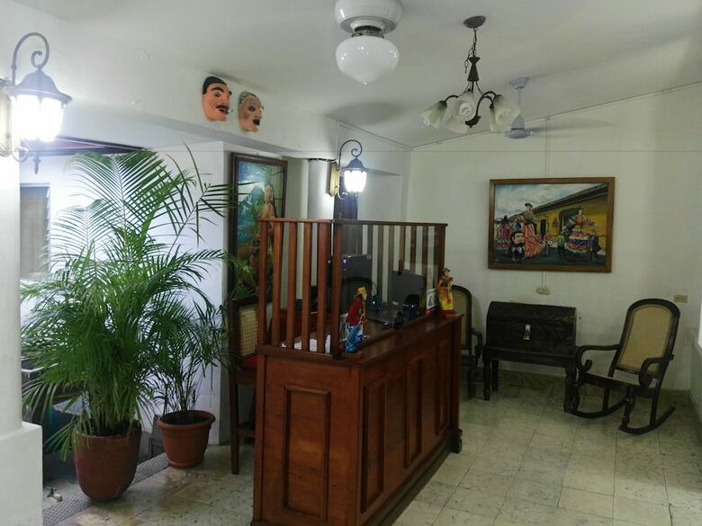 Hotel Casa Morazan Granada