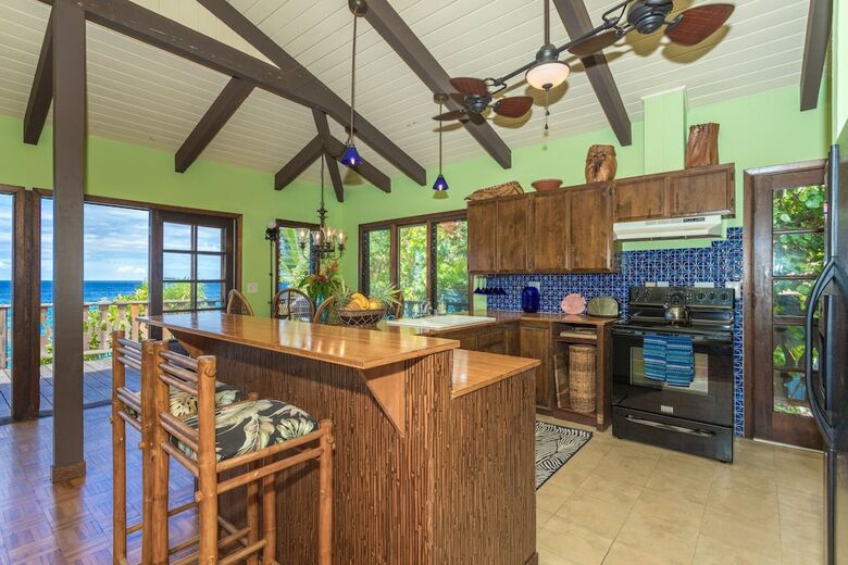 Pacific Edge Kona By Redawning