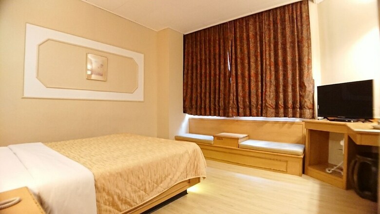 Yeshotel