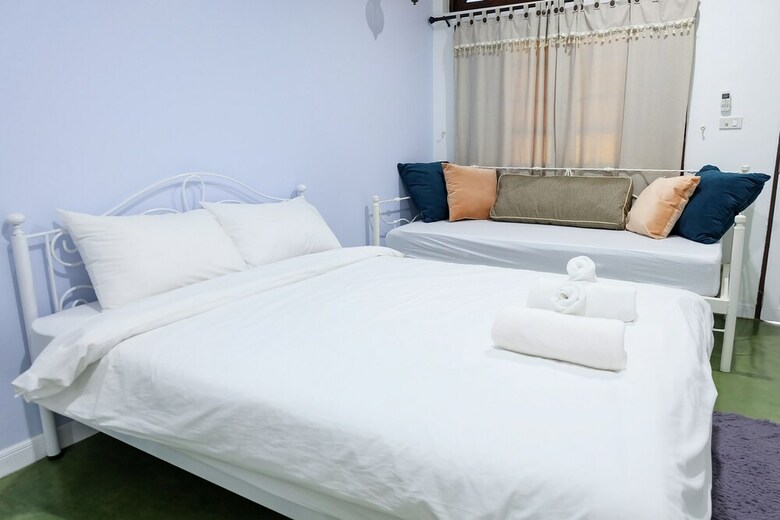 Baankeaw Huenkwan Boutique Hotel