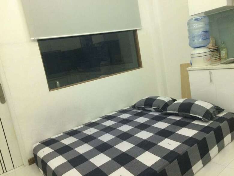 Smiley Apartment 7