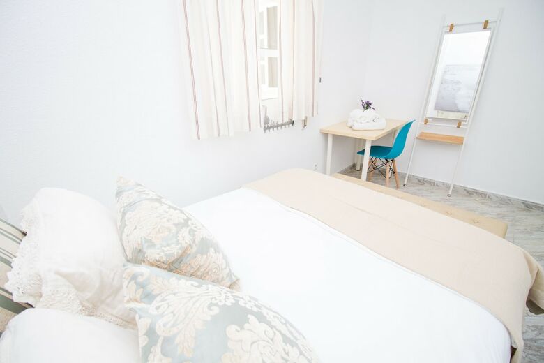 Spacious And Bright Apartment By La Recepci�n