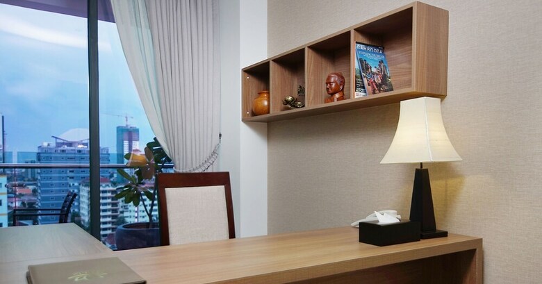 Feliz Urban Hotel