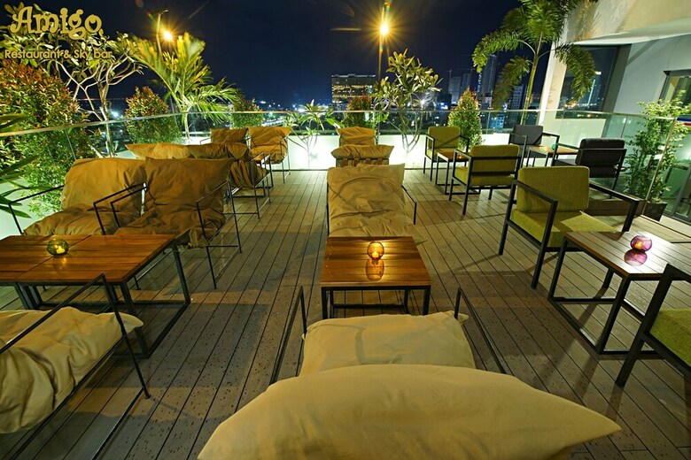 Feliz Urban Hotel